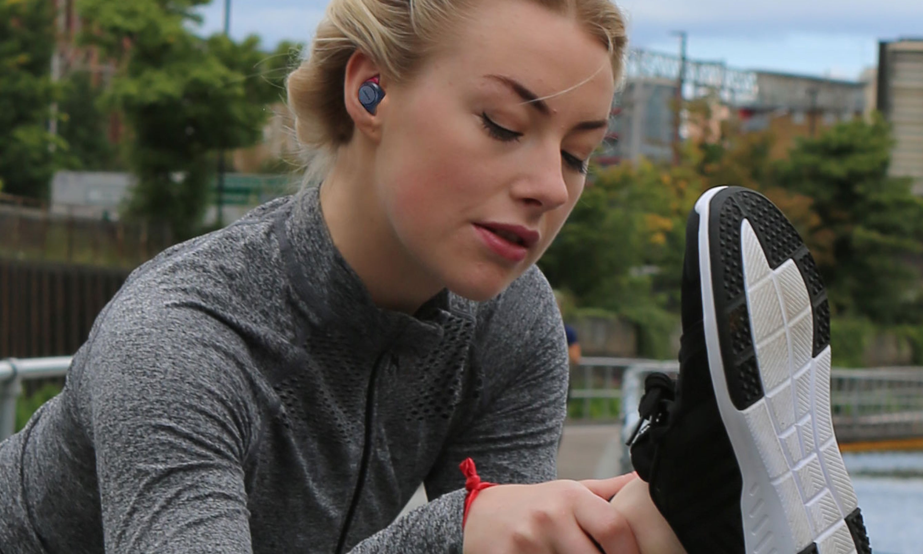 SnugsPro with Bose Earbuds worn by runner